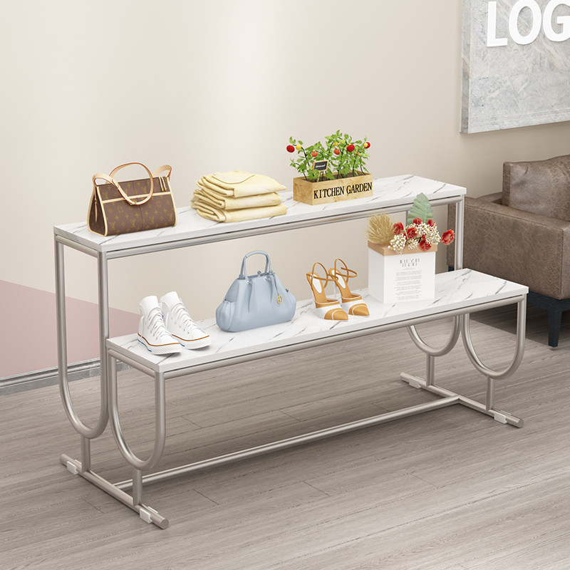 Luxury Bags In Store - Winkelcentrum met meerlaagse schappen, schoenenwinkel van