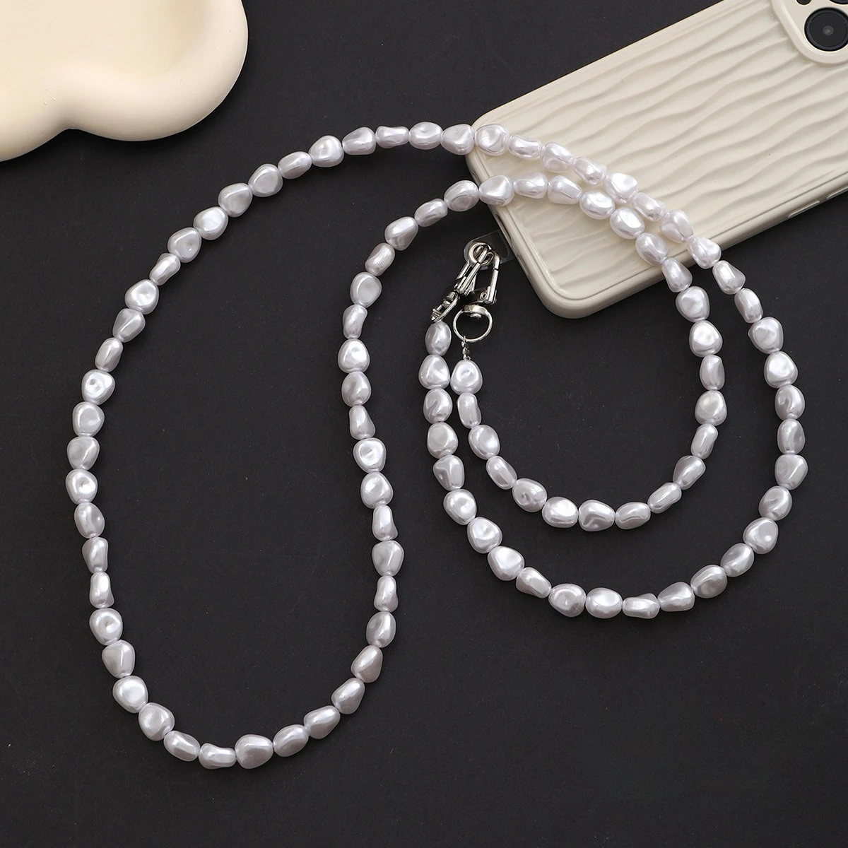 Lanyard voor mobiele telefoon  - Luxury Bags For Women recensie en prijs