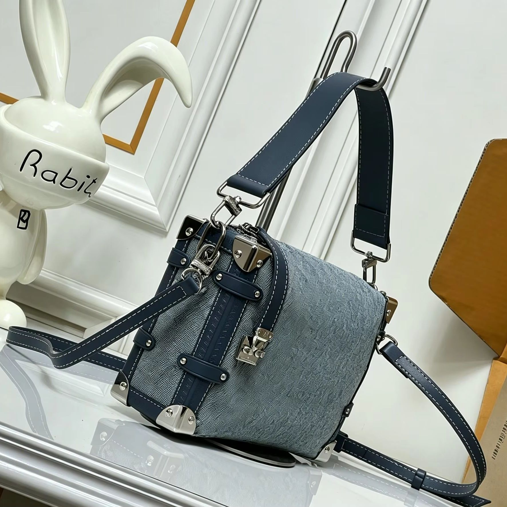Blauwe jacquard denim mini-tru - Luxury Bags Blue recensie en prijs